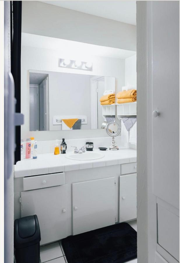 Enticing 1Br Apartment In The Heart Of The Heights Houston Eksteriør billede