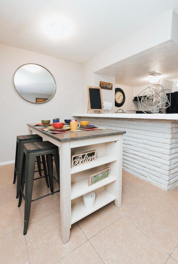 Enticing 1Br Apartment In The Heart Of The Heights Houston Eksteriør billede